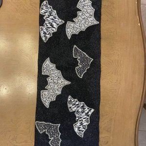 Jack O Lantern Black Beaded Bat Center Piece